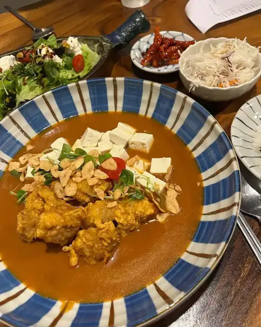 푸드갤러리빈 치킨두부카레 손님 사진 18