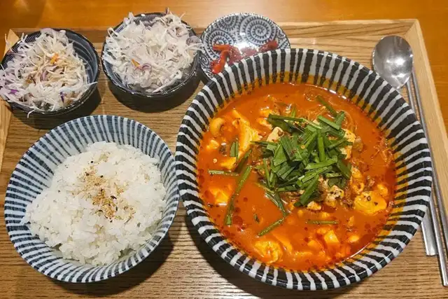 푸드갤러리빈 짜글이찌개 손님 사진 20