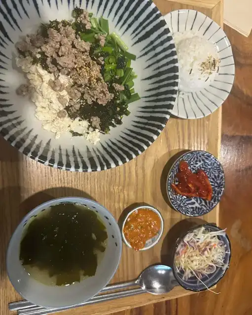 푸드갤러리빈 쌈장두부비빔밥 손님 사진 9