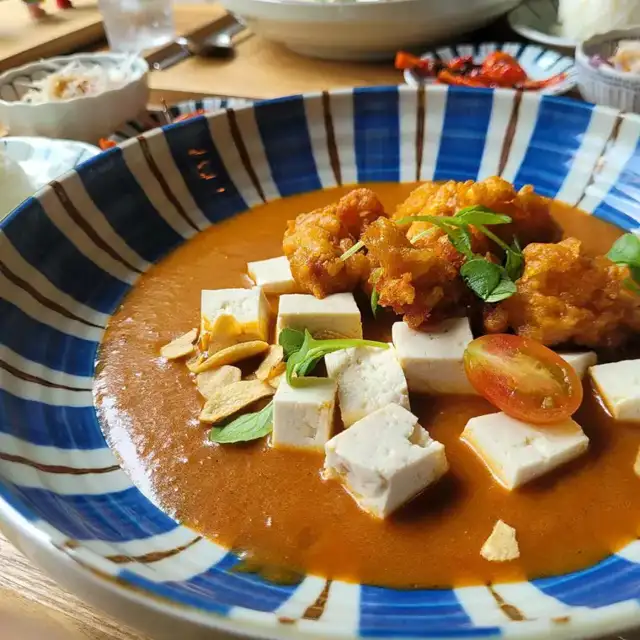 푸드갤러리빈 치킨두부카레 손님 사진 9