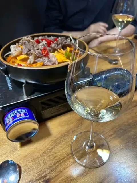 푸드갤러리빈 차돌두부조림 손님 사진 4