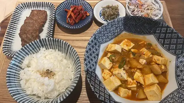 푸드갤러리빈 짜글이찌개 손님 사진 8